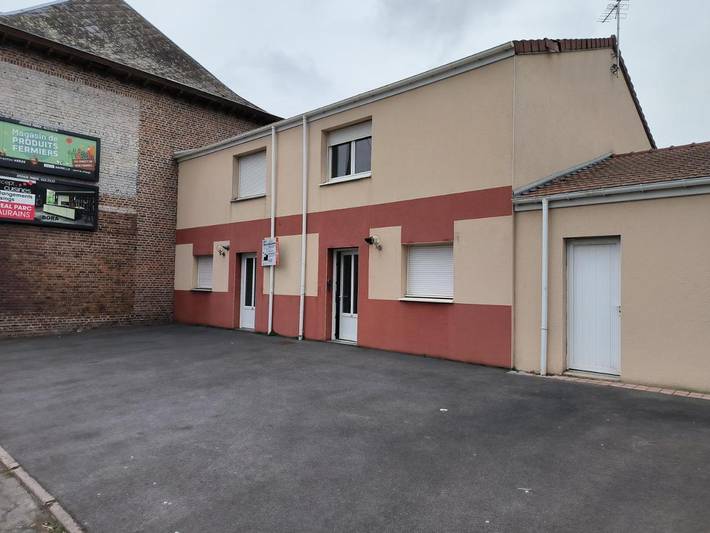 Location de vacances pour 10 personnes, avec jardin dans Fresnes-lès-Montauban
