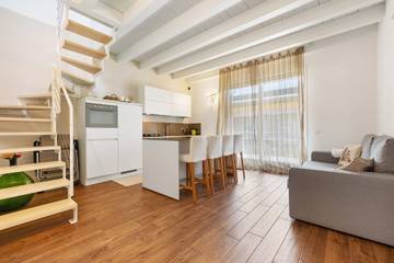 Agriturismo per 4 Persone in Puegnago del Garda, Lago di Garda, Foto 4