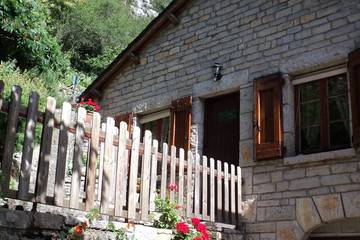 Gîte pour 2 personnes, avec terrasse, animaux acceptés à La Malène