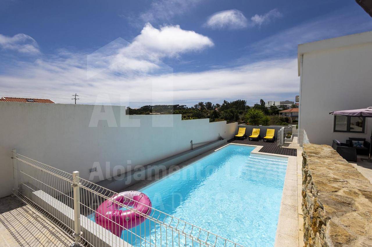 Casa dos Seixos by Acasadascasas in Mafra, Distrito de Lisboa