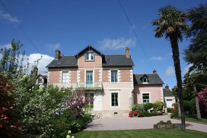 Chambre d’hôte pour 2 personnes, avec Jardin à Guer