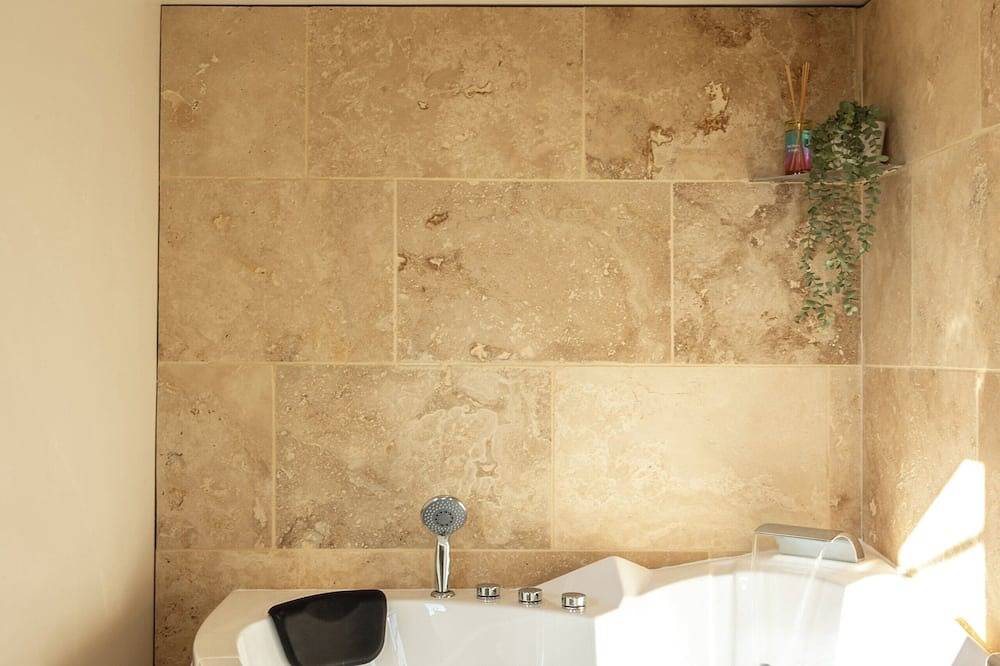 Apartamento entero, The O de Saône, a romantic getaway in Trévoux, Ain