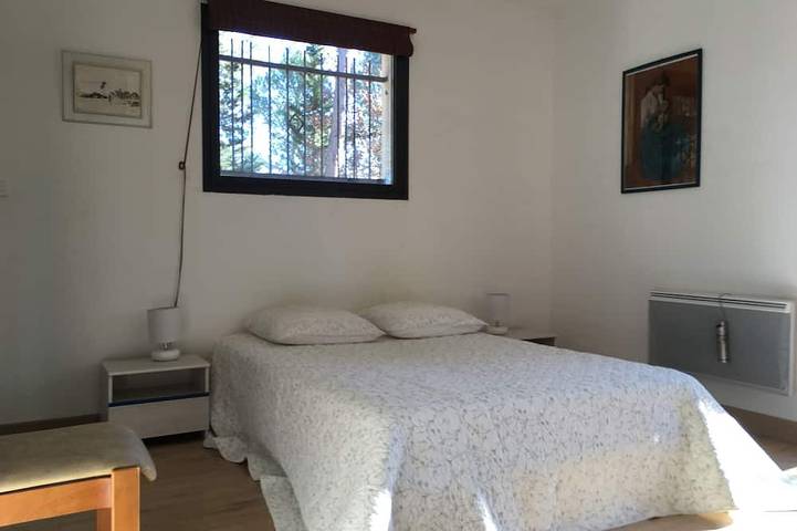 Location de vacances pour 7 personnes, avec terrasse et jardin, animaux acceptés à Peypin - 3