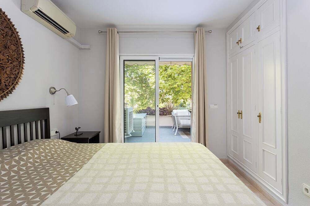 Apartamento entero, ¡A 2 pasos de la playa! Seabreezeheaven: Terraza c/Bbq y vistas al mar y piscina in S'Agaró, Sant Feliu de Guíxols