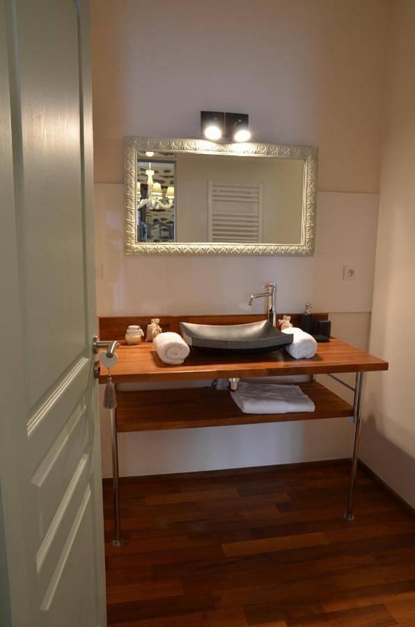 Location de vacances pour 2 personnes, avec jardin et vue à Chantepie - 4