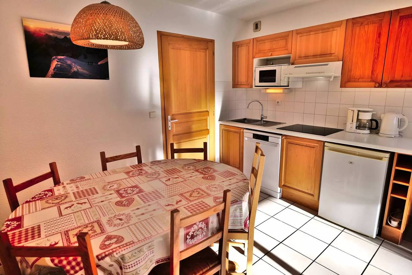 Entire apartment, Pleasant 2 rooms + cabin - 38m2 - 6 people in Le Grand-Bornand, Annecy region