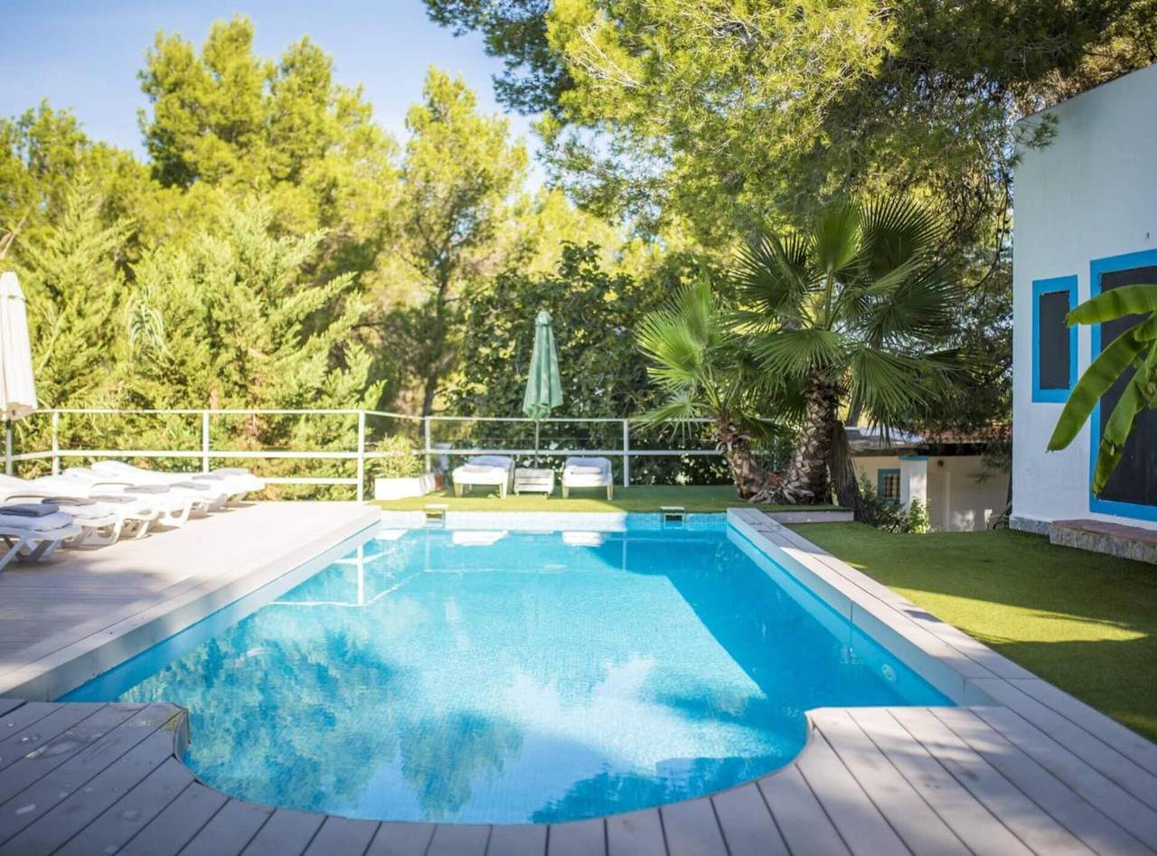 Villa 'Montecristo' with Private Pool, Wi-Fi, and Air Conditioning in Sant Antoni de Portmany, West Ibiza