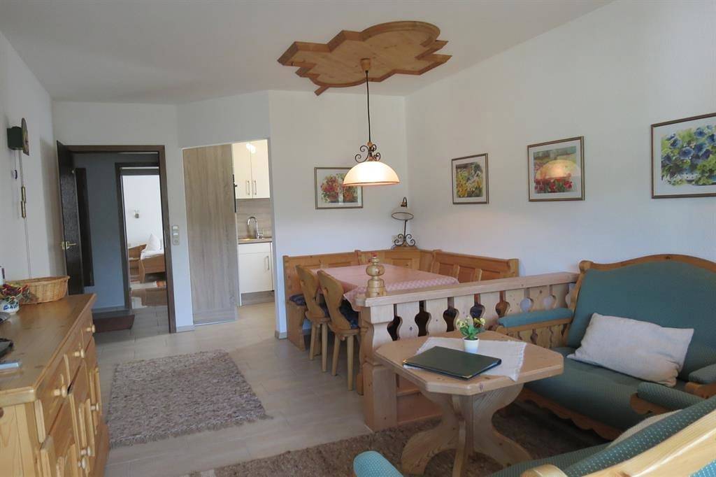 Ganze Ferienwohnung, Ferienwohnungen "Haus Berghof" in Neumagen-Dhron, Bernkastel-Kues & Umgebung