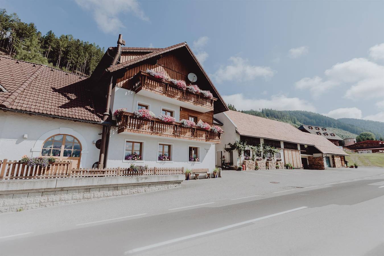 Doppelzimmer "Rosenzimmer" in Sankt Lorenzen im Mürztal, Hochsteiermark