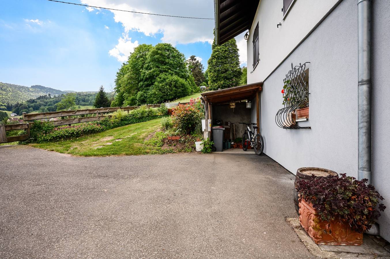 Apartamento entero, Apartamento «Au Petit Chamois» con vistas a la montaña, jardín privado y Wi-Fi in Breitenbach-Haut-Rhin, Parque natural regional de los Ballons des Vosges