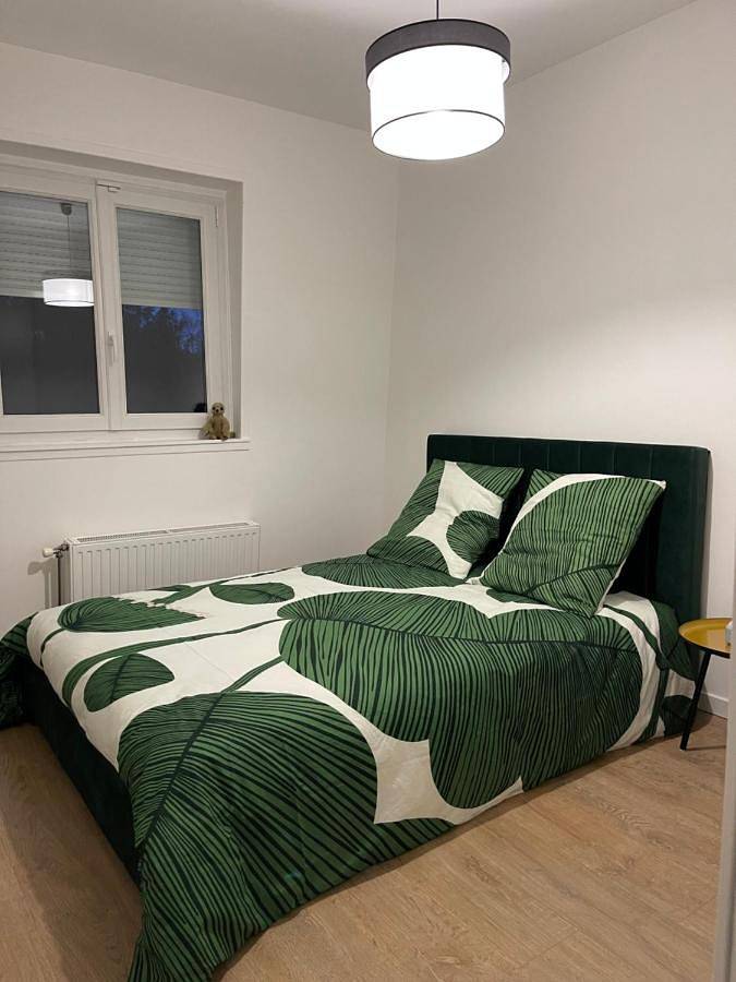 Location de vacances pour 6 personnes, avec terrasse à Lésigny - 2