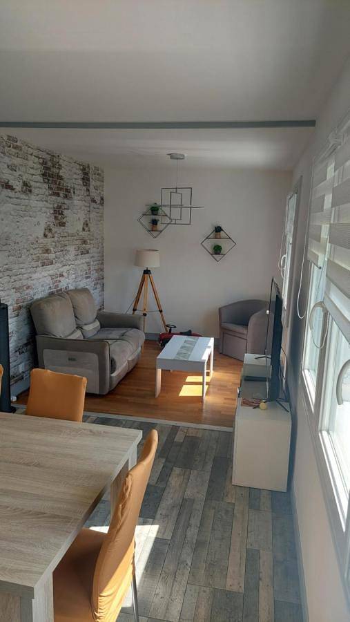 Location de vacances pour 4 personnes, avec vue à Saint-Cosme-en-Vairais