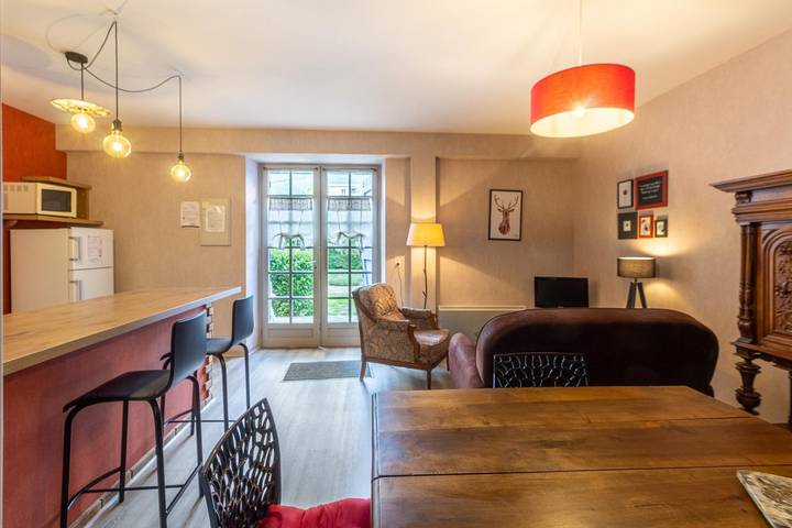 Gîte pour 2 personnes, avec piscine et jardin à Argelès-Gazost - 2