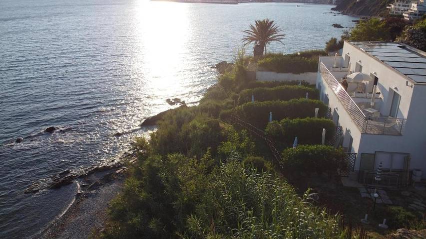 Hôtel pour 2 personnes, avec jardin ainsi que piscine et vue à Piombino - 3