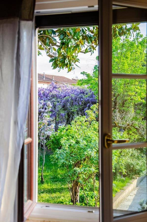 Appartement de vacances entier, Double Room with Pool View in Saint-Benoît-de-Carmaux, Région d'Albi