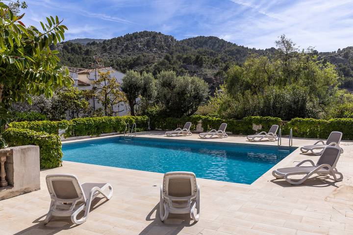 Holiday rental for 8 people, with Terrace and Garden as well as Pool in Port de Sóller
