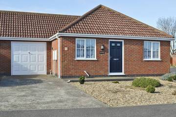 Bungalow for 4 People in Lincolnshire, Midlands, Photo 4