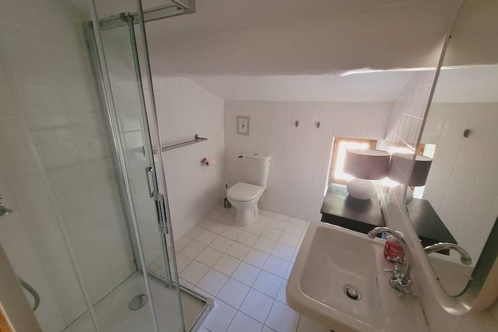 Location de vacances pour 6 personnes, avec terrasse et jardin, animaux acceptés à Revest-des-Brousses - 4