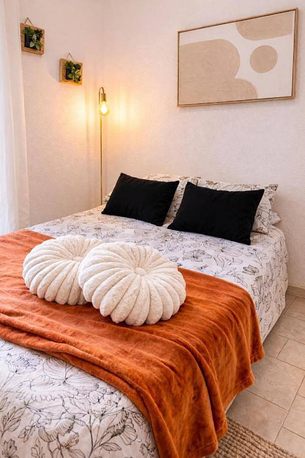 Gîte pour 2 personnes, avec vue dans Thermes de Digne les Bains