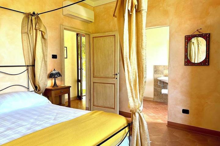 Brunello agriturismo autentico con piscina, Agriturismo il Fontanaro in Paciano, Perugia e dintorni