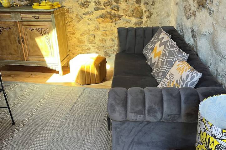 Location de vacances pour 4 personnes, avec terrasse à Camps-sur-l'Agly