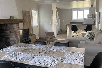 Gîte pour 6 personnes, avec jardin à Avaray