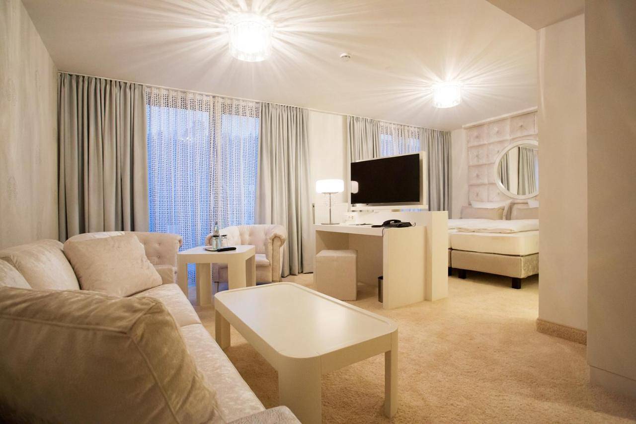 Business Double Room in Waldkirch, Forêt-Noire du Sud