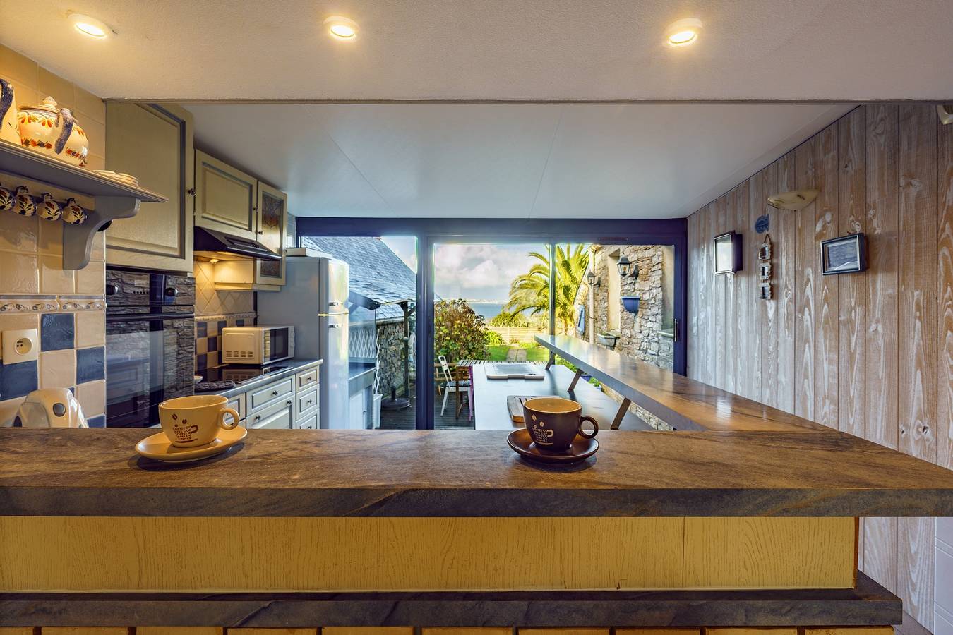 Ty Zazou - Proche de la mer in Lanvéoc, Région de Châteaulin