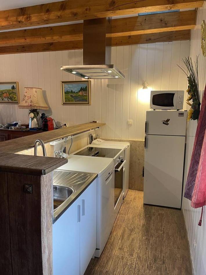 Gîte pour 5 personnes, avec Terrasse ainsi que Jardin et Vue dans Lozère - 4