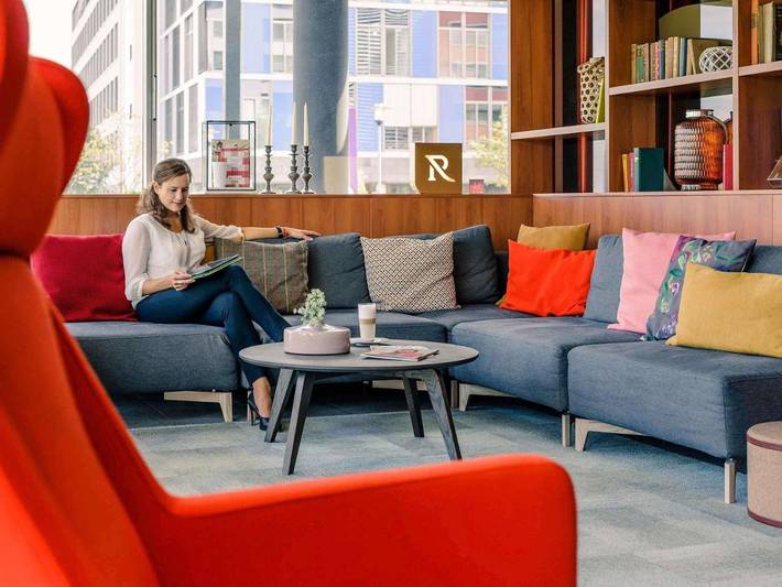 Hotel für 2 Personen, mit Terrasse und Ausblick in Eschborn - 2