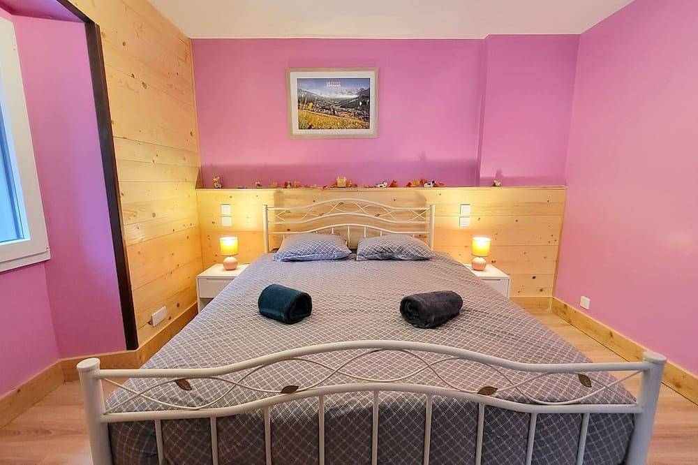 Ganze Wohnung, Comfortable 6-person apartment in Glières-Val-de-Borne, Region Bonneville