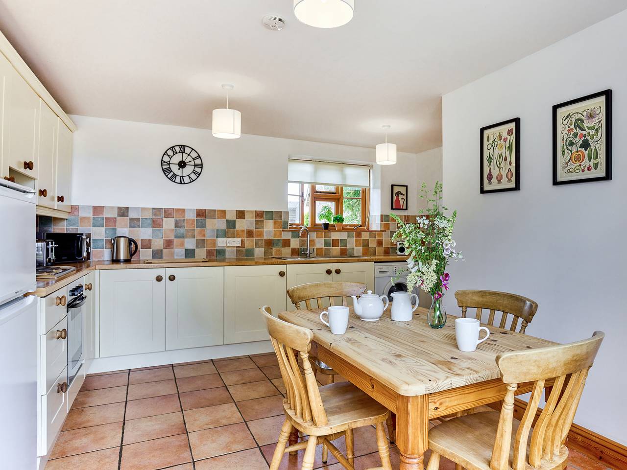 Copper Cottage in Aldeby, Sunrise Coast