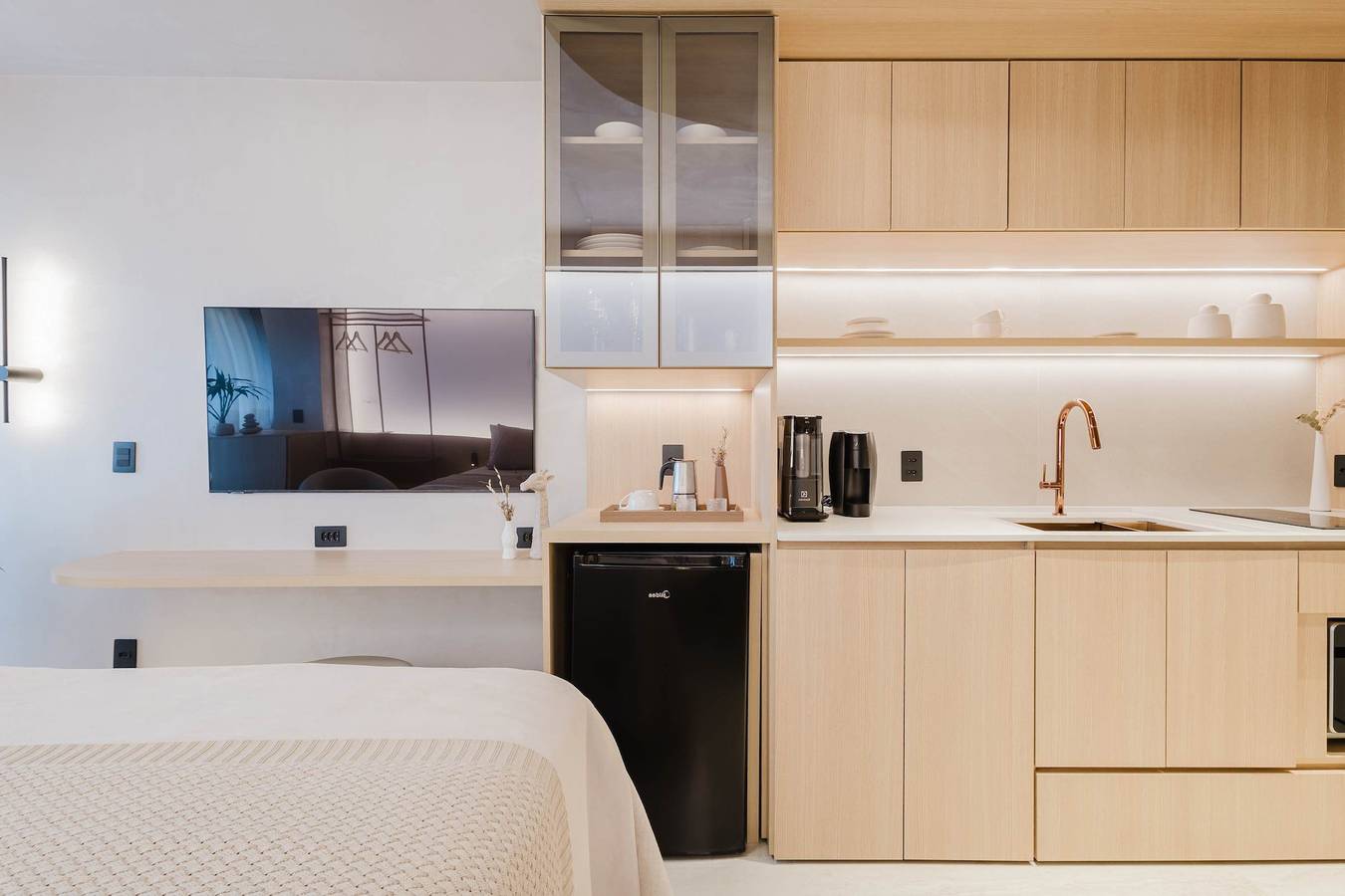 Entire apartment, Viana Dream    Modern Studio in Pinheiros in Pinheiros, São Paulo