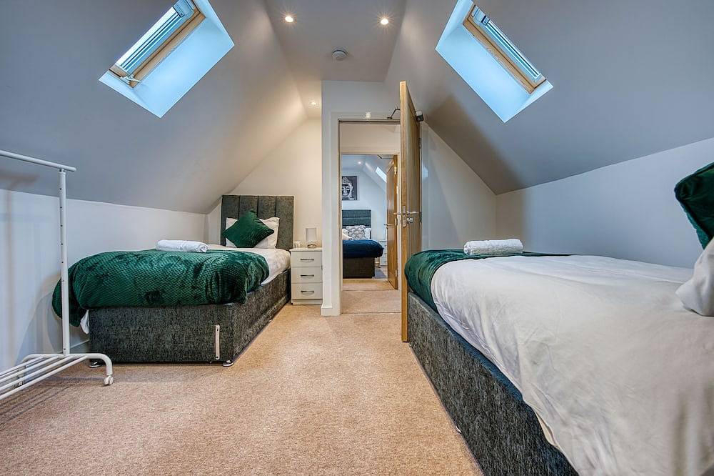 Apartamento entero, 5Br Team Accommodation nr Nec/Airport with Parking in Birmingham, Birmingham y alrededores
