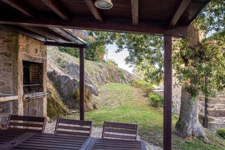 Casa rural para 12 personas, con jardín en Galicia - 3