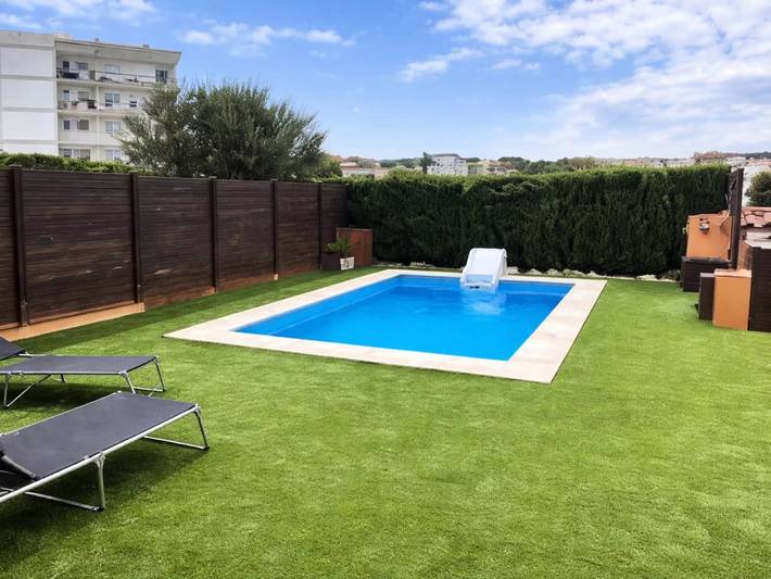 Casa rural para 10 personas, con jardín en Palamós