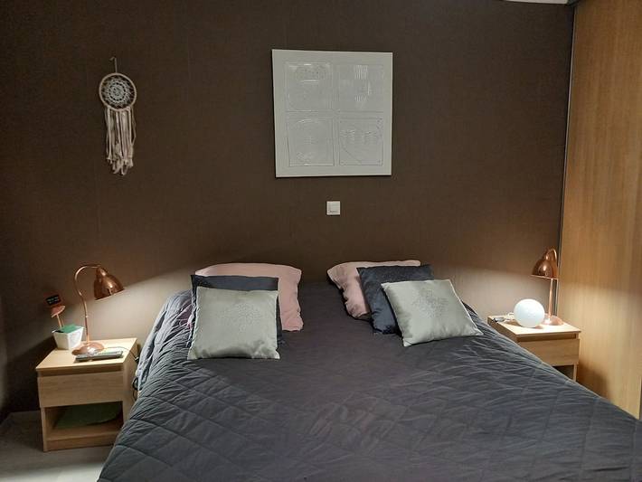 Chambre d’hôte pour 3 personnes, avec terrasse dans Allier - 2