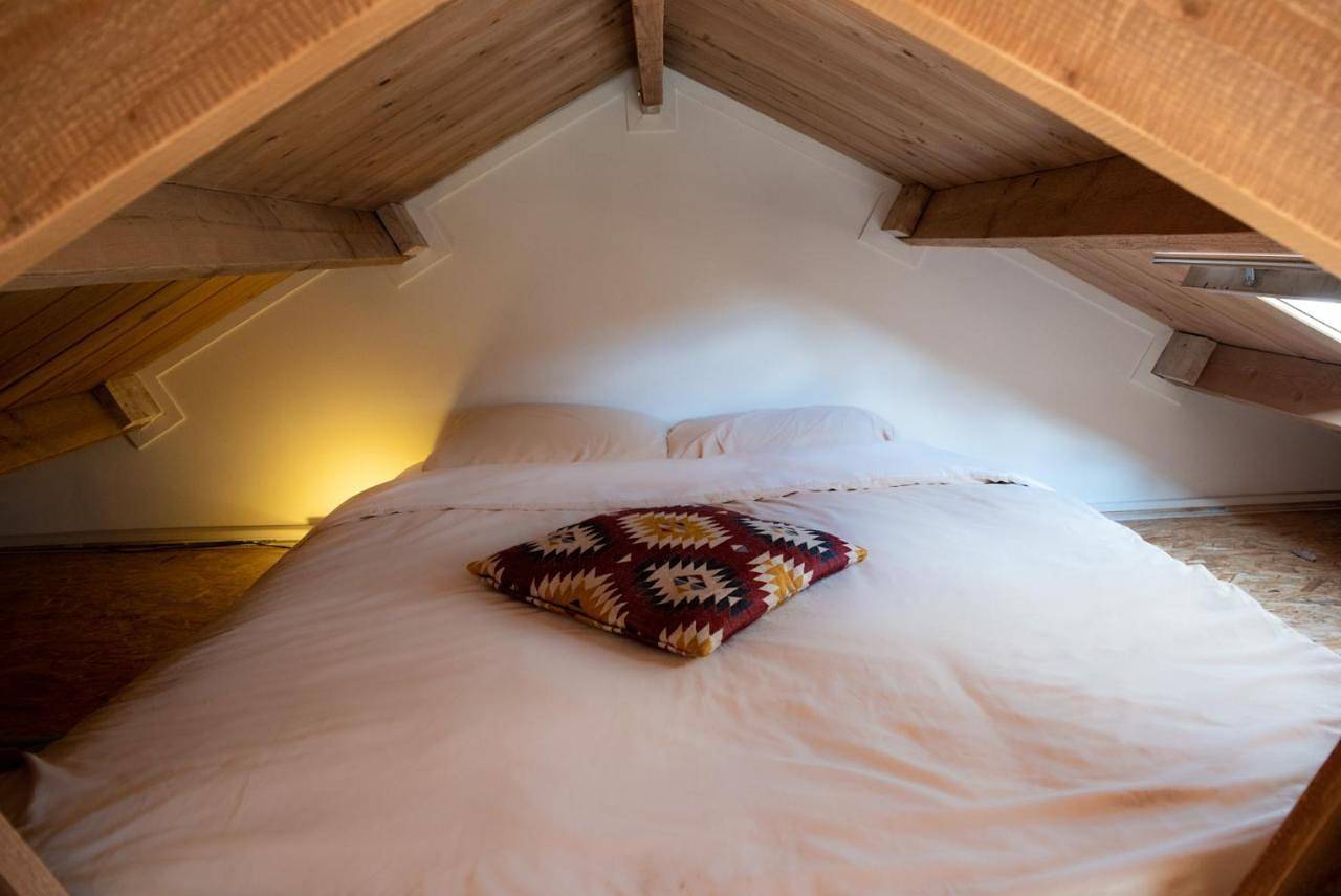 Cozy Tiny House 'Circumbendihouse' at the Veluwe and close to Veluwemeer in Ermelo, Veluwe