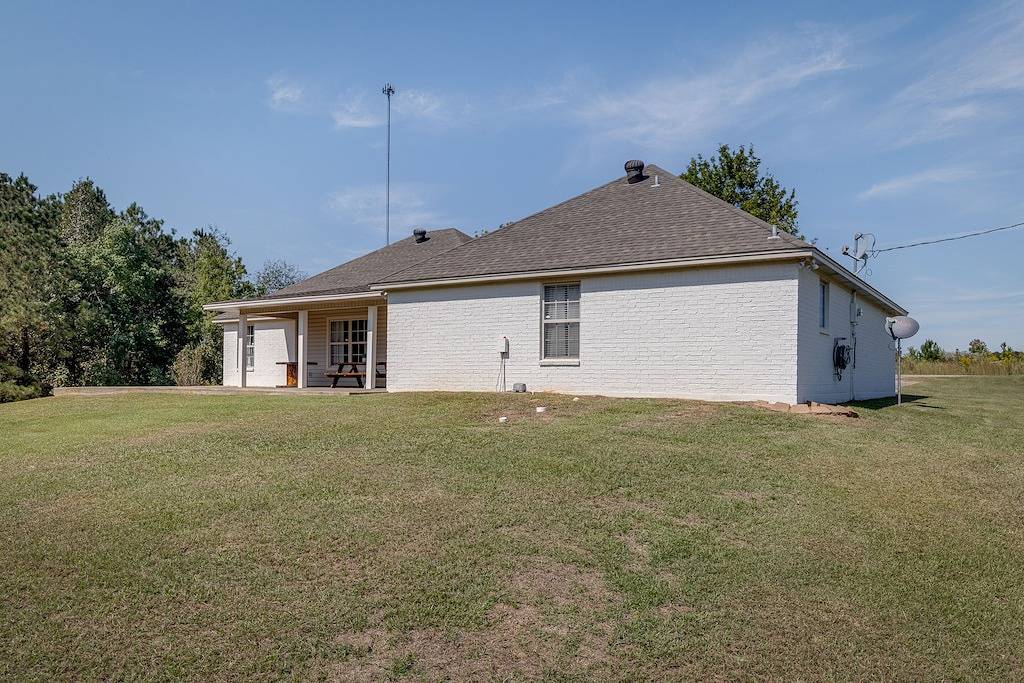 King Size Bed! Private Country Home - 3 Bed 2.5 Bath in Union Parish