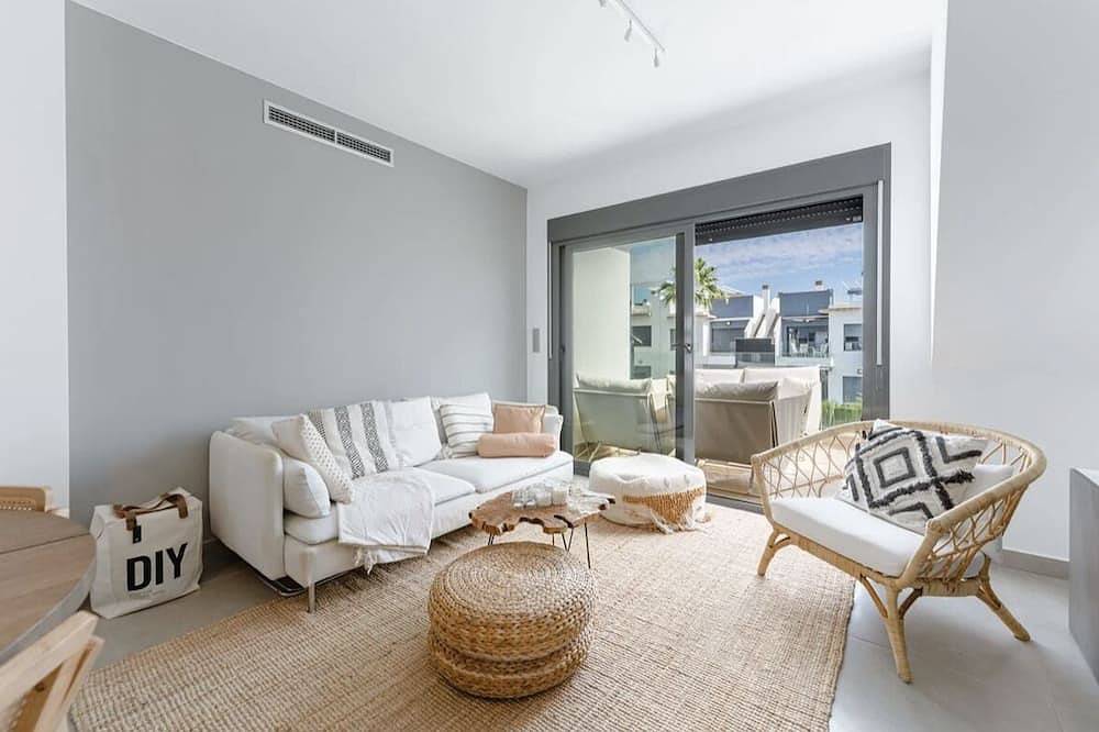Apartamento entero, Pilar Palms Penthouse - 2 Slaapkamers - 2 Badkamers - Zonneterras - 2 Zwembaden in Pilar de la Horadada, Costa Blanca