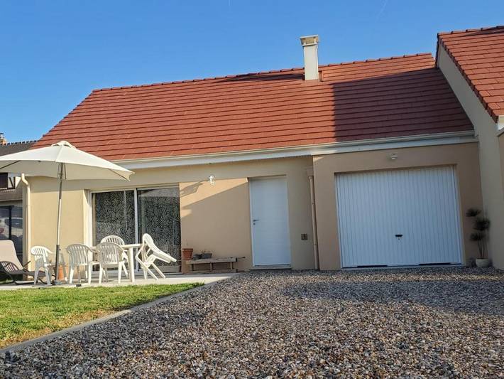 Location de vacances pour 4 personnes, avec Terrasse et Jardin à Acquigny