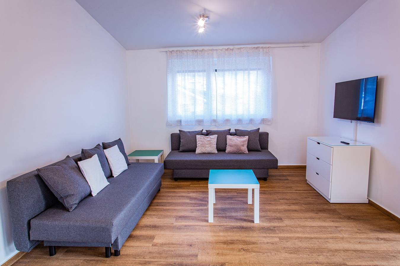 Hel ferielejlighed, Ferielejlighed for 8 personer med balkon in Schladming, Schladming-Dachstein