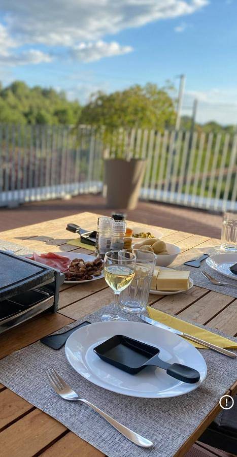 Appartement de vacances pour 8 personnes, avec jacuzzi et balcon