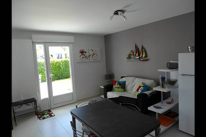 Gîte pour 4 personnes, avec jardin et terrasse à Plouézec - 3