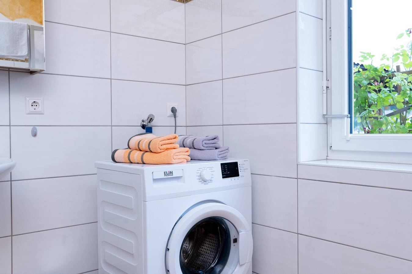 Ganze Ferienwohnung, Barrierefreie Ferienwohnung, Terrasse, Erdgeschoss in Karawanken und Bachergebirge, Villach