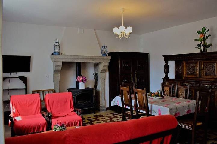 Location de vacances pour 6 personnes, avec jardin dans Plage Saint-Guirec - 4