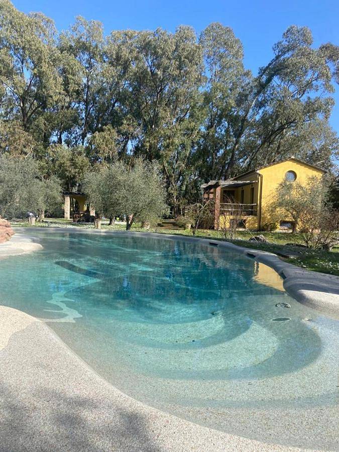 Agriturismo per 2 persone, con Balcone e Terrazza nonché Giardino e Piscina a Lerici