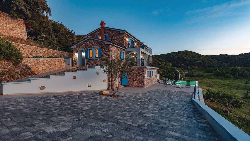 Ferienhaus mit Pool und Klimaanlage in Supetarska Draga, Rab