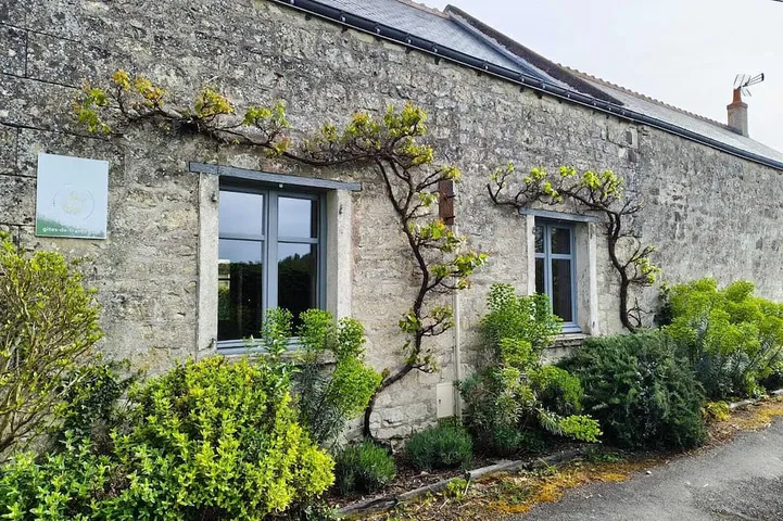 Gîte pour 5 personnes, avec terrasse et jardin - 1