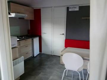 Camping pour 4 Personnes dans Dévillac, Région de Villeneuve-sur-Lot, Photo 1